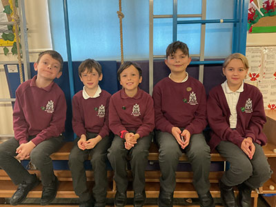 Primary school children using tablets